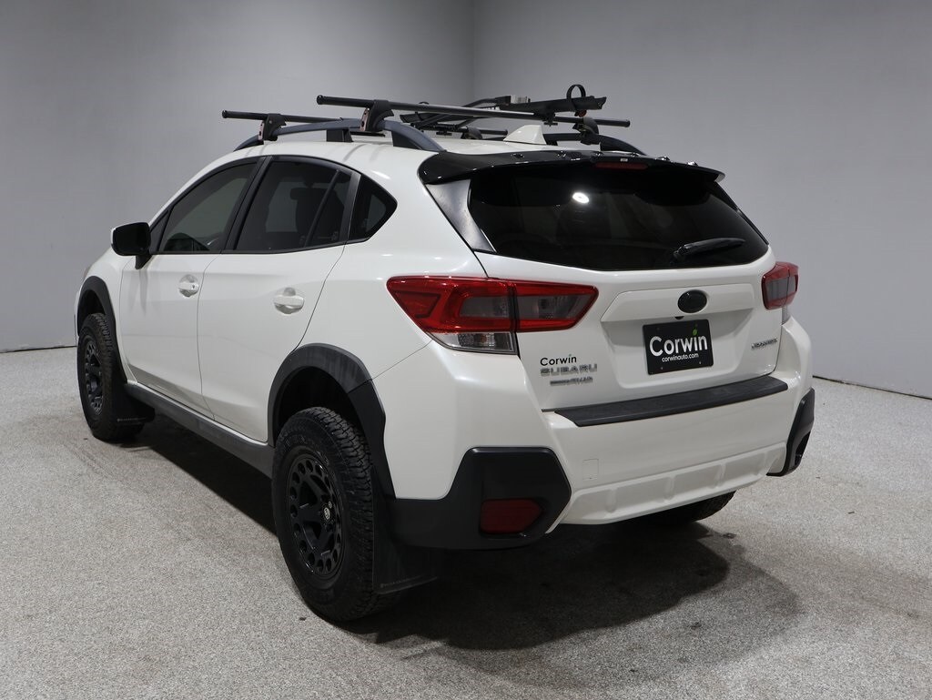 2018 Subaru Crosstrek 2.0i Premium photo 2