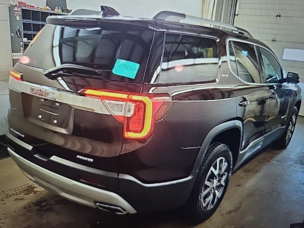 2020 Gmc Acadia SLE photo 4