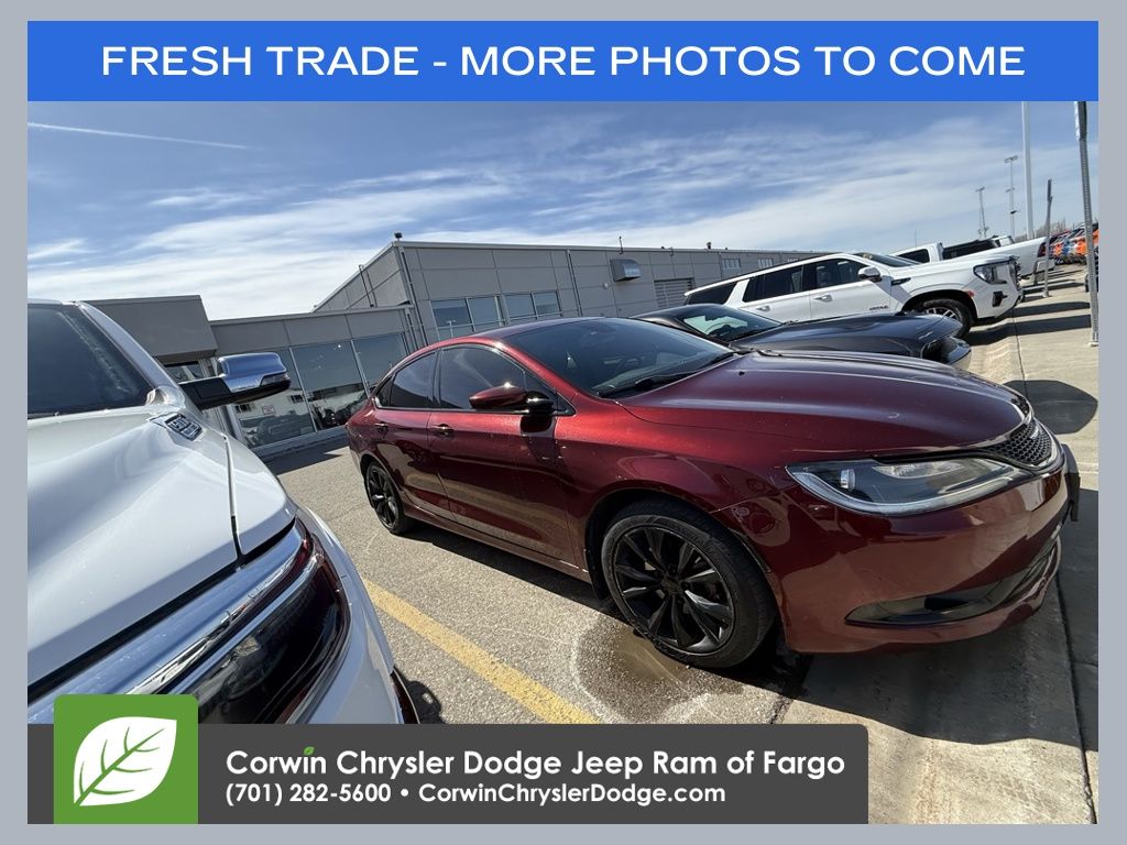 2016 Chrysler 200 S