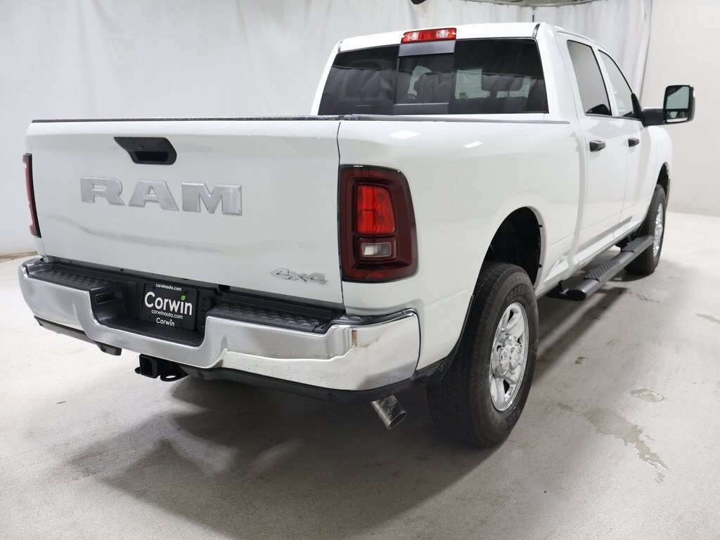 2026 Ram 3500 Tradesman photo 2