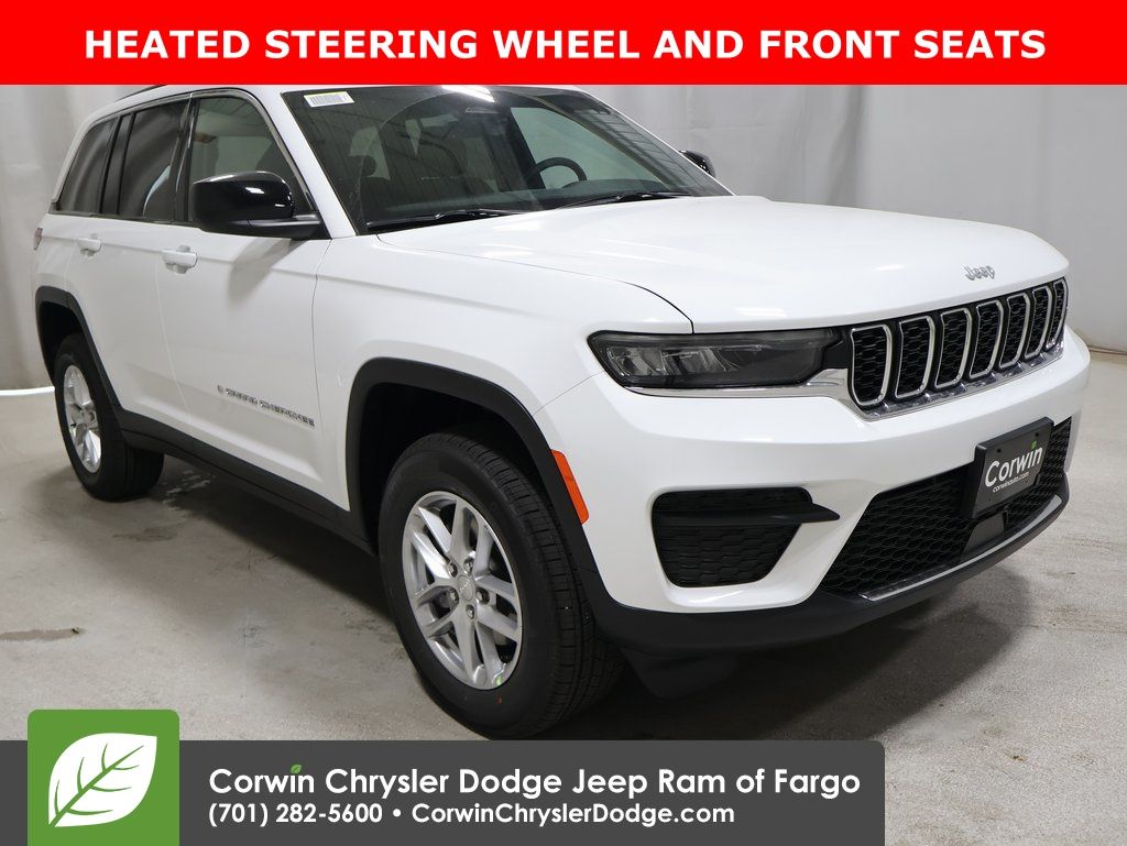 2025 Jeep Grand Cherokee Laredo's photo