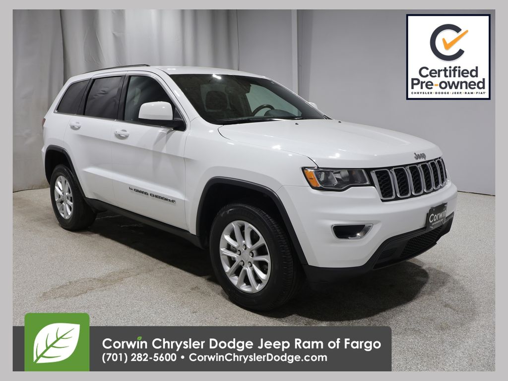 2022 Jeep Grand Cherokee Laredo E 4WD's photo