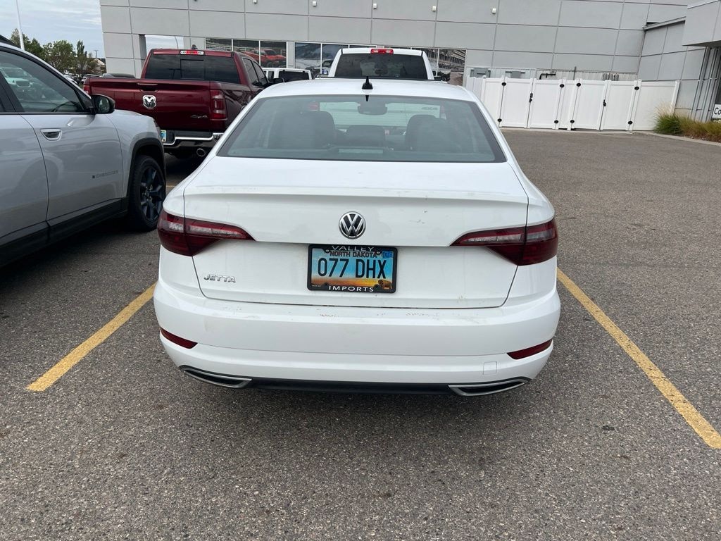 Used 2021 Volkswagen Jetta 1.4T R-Line Sedan