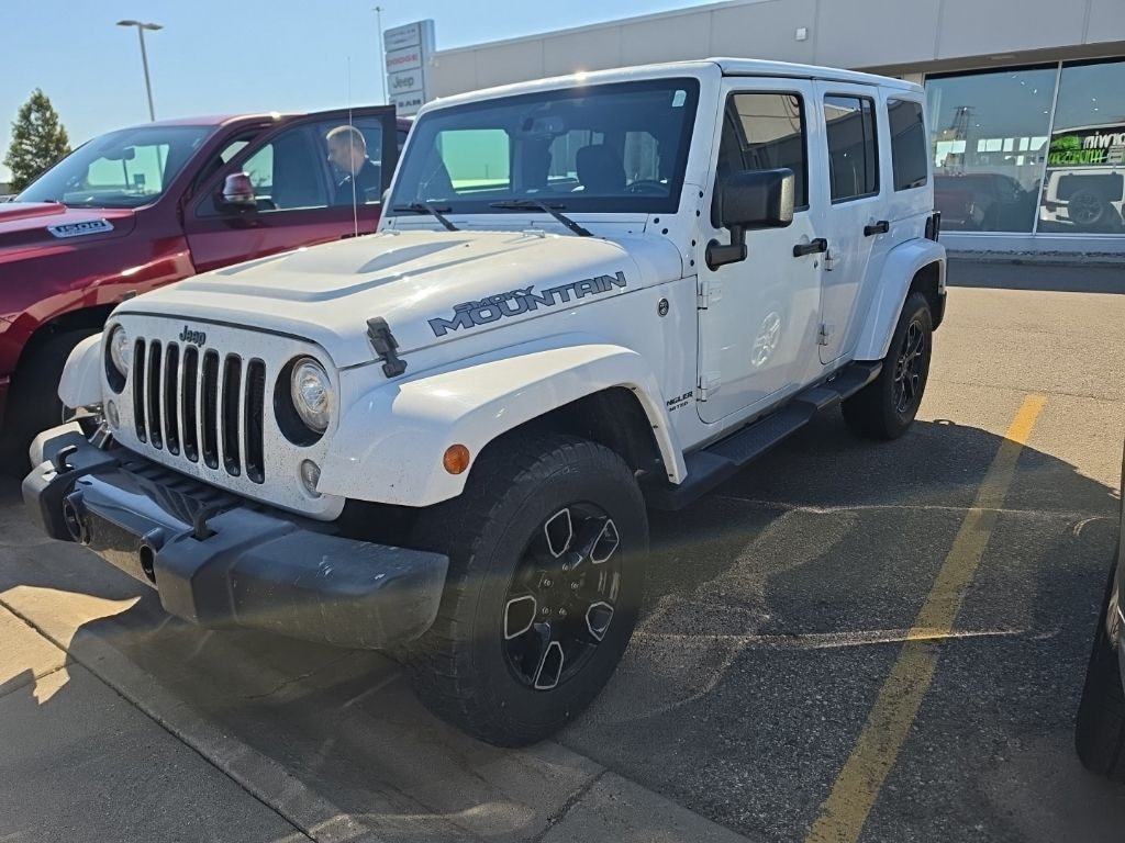 Used 2017 Jeep Wrangler JK Unlimited Sahara 4x4 SUV