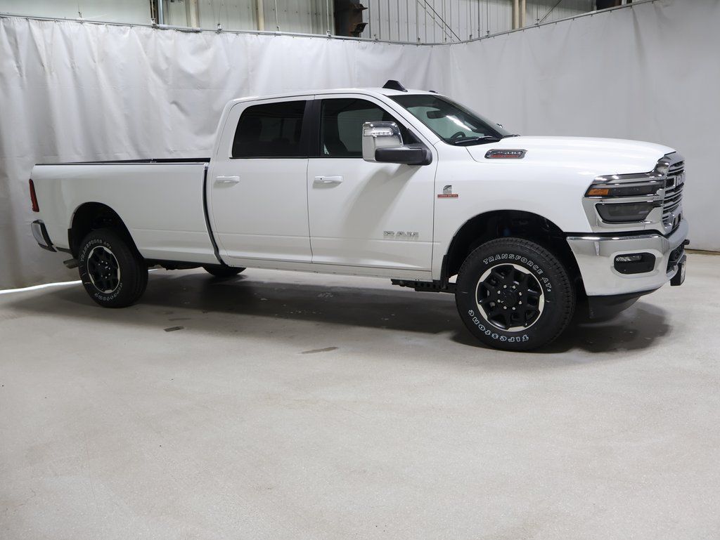 2025 RAM 2500 Laramie - Photo 4