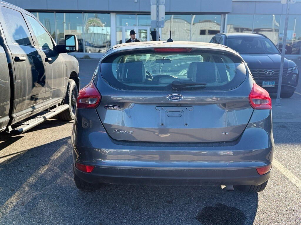 2018 Ford Focus SE photo 4