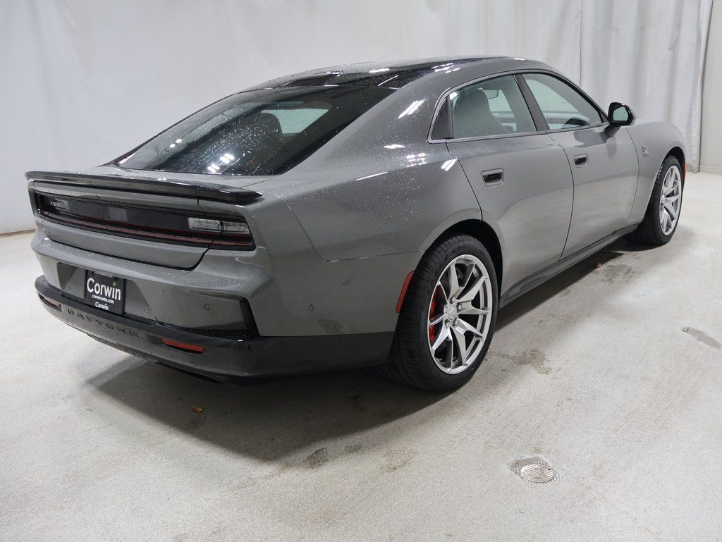2026 Dodge Charger Daytona Scat Pack - Photo 7