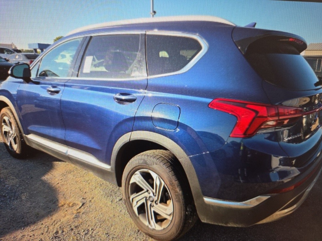 2021 Hyundai Santa Fe SEL Convenience photo 3