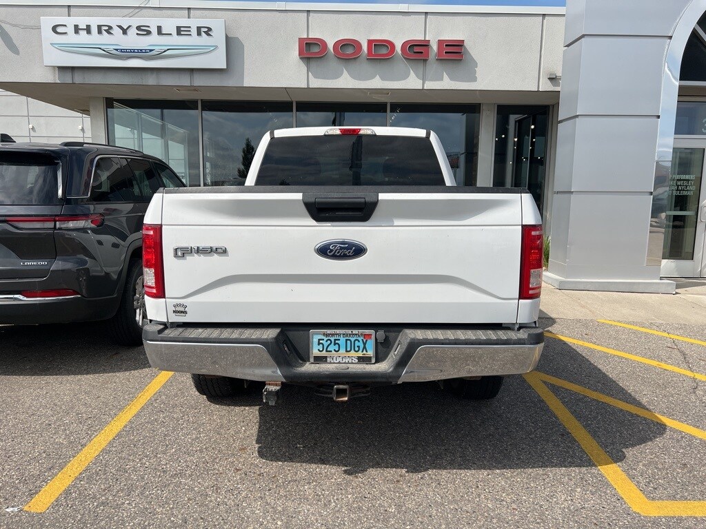 2017 Ford F-150 XLT photo 3
