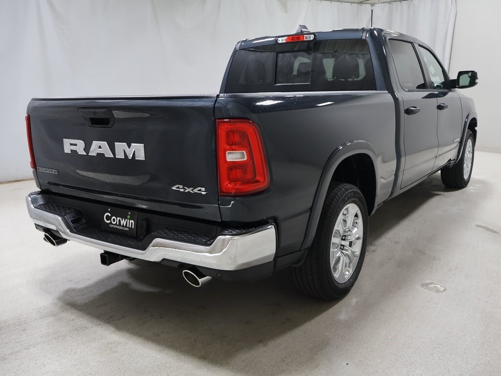 2025 Ram 1500 Big Horn photo 4