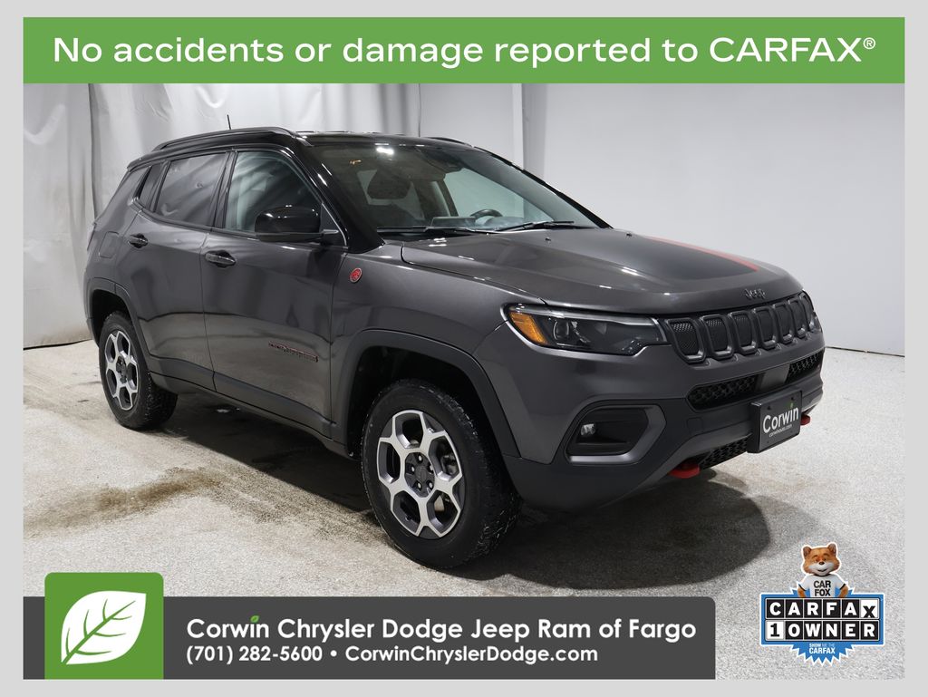 2022 Jeep Compass Trailhawk's photo