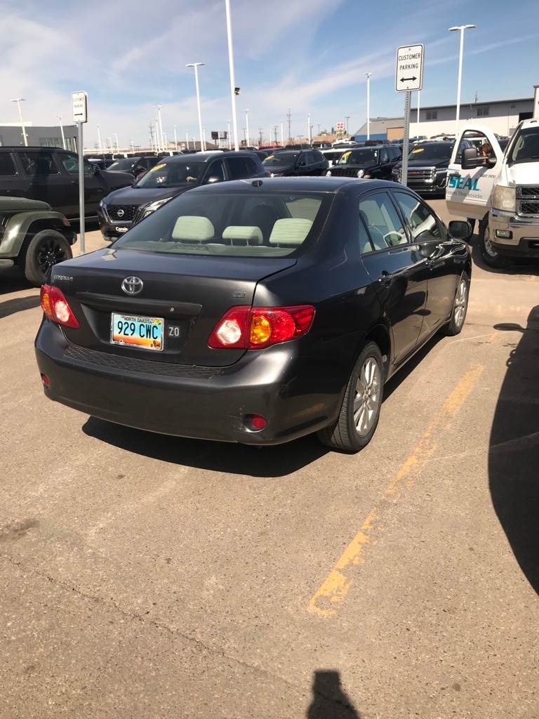 Used 2009 Toyota Corolla LE with VIN 1NXBU40E09Z020928 for sale in Fargo, ND