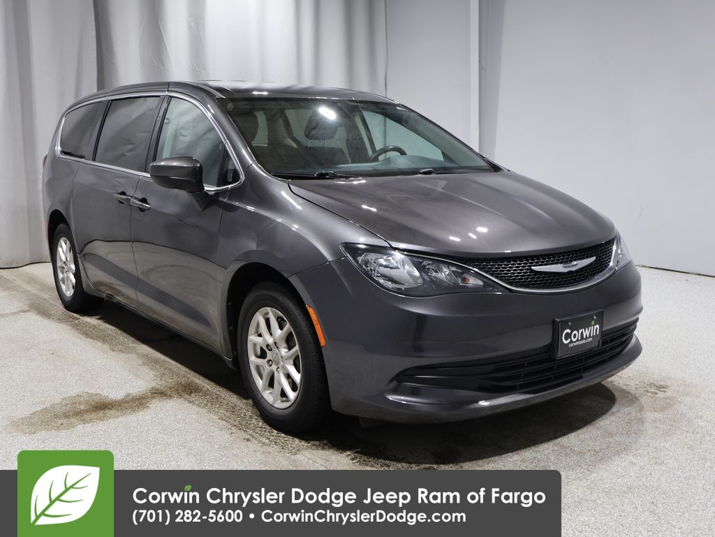 2017 Chrysler Pacifica Touring