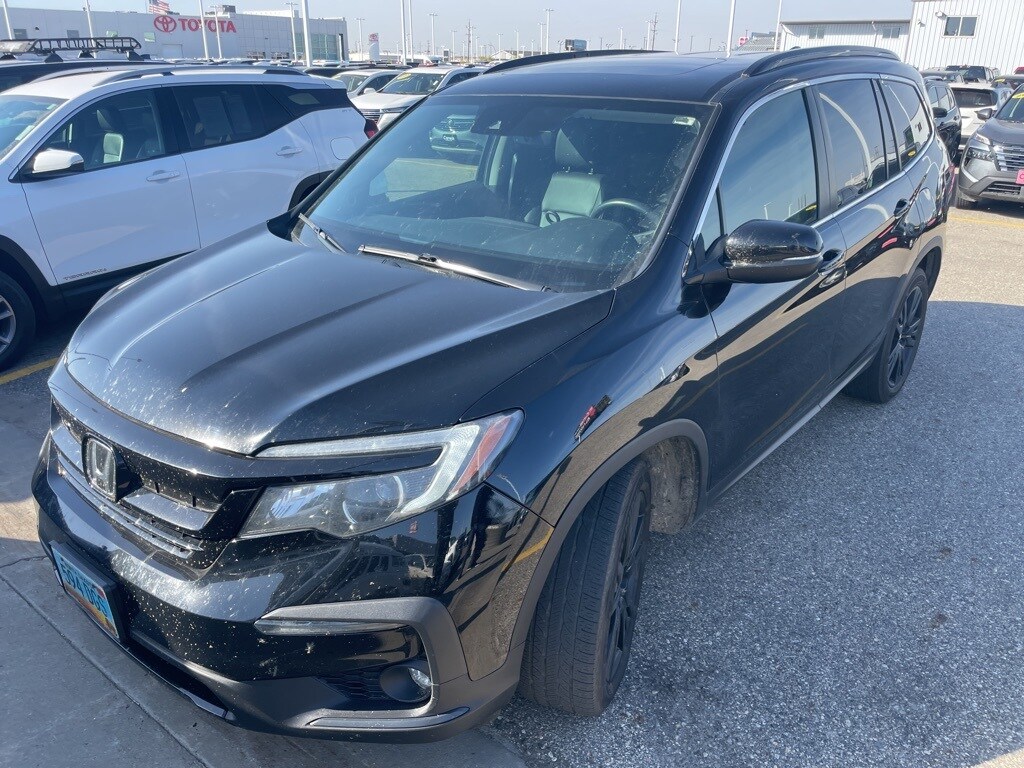 2022 Honda Pilot SE photo 2