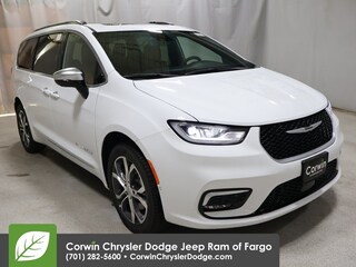 2026 Chrysler Pacifica PINNACLE AWD Passenger Van