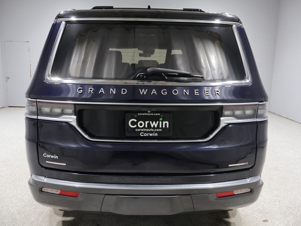 2022 Jeep Grand Wagoneer Series III - Photo 3