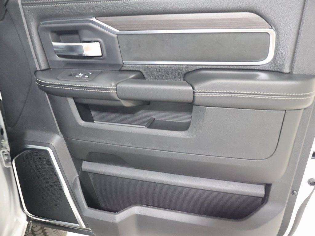 2025 RAM 2500 Laramie - Photo 19