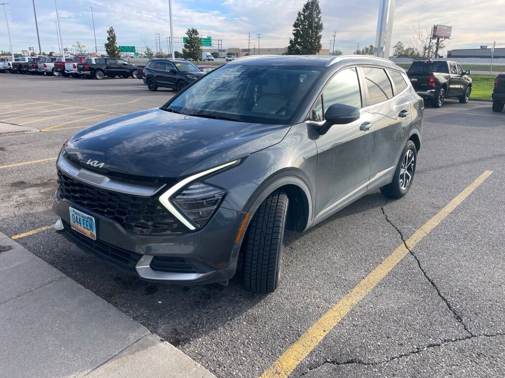 Used 2024 Kia Sportage EX SUV