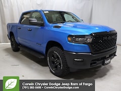 2026 Ram 1500 WARLOCK CREW CAB 4X4 5'7 BOX Pickup