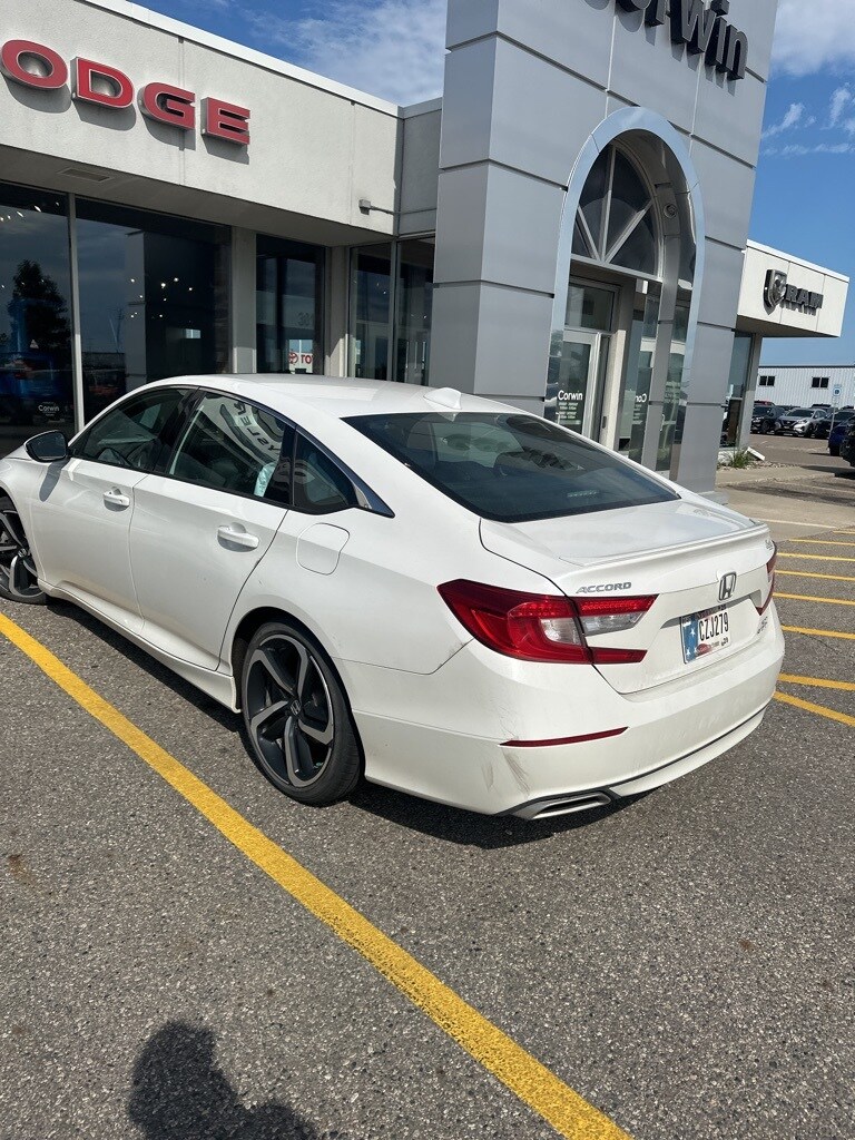 2020 Honda Accord Sport 2.0T photo 4