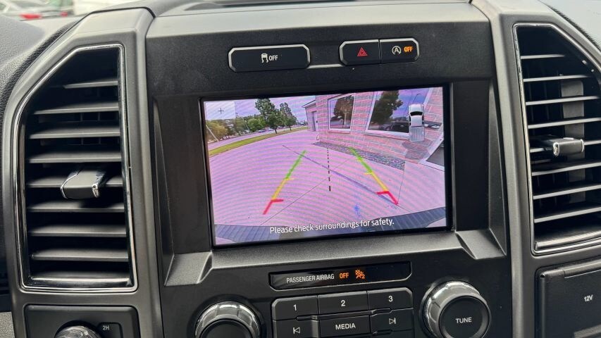 2019 Ford F-150 XLT photo 3