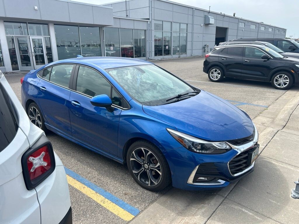 Used 2019 Chevrolet Cruze LT Sedan
