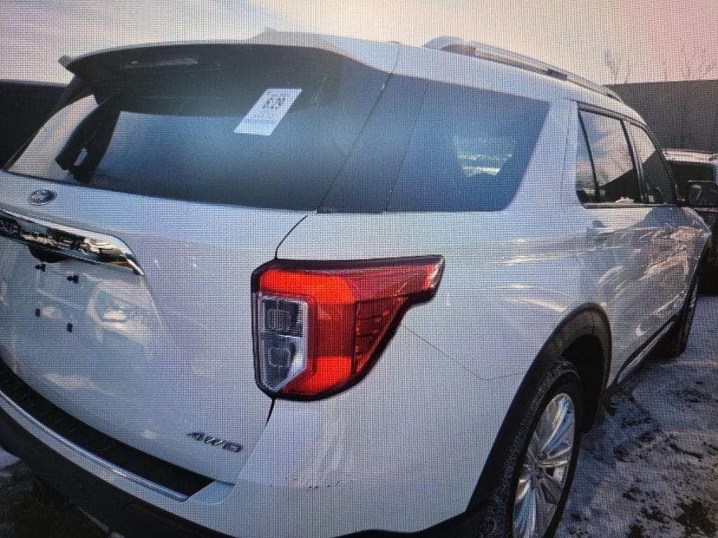 2022 Ford Explorer Limited photo 3