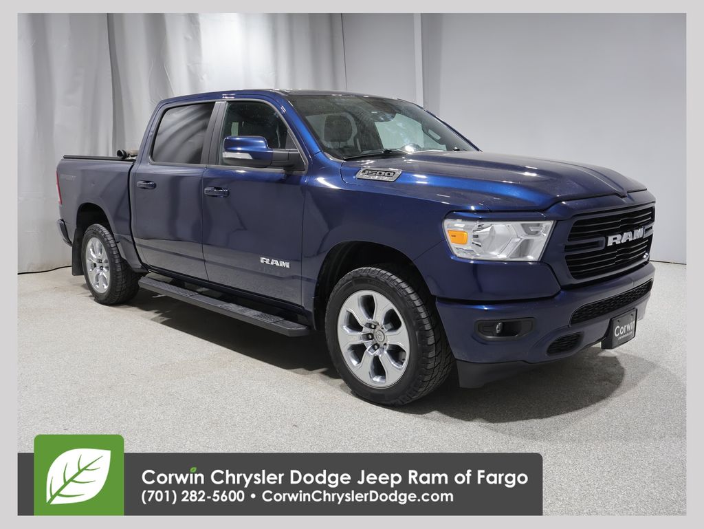 2020 RAM 1500 Big Horn/Lone Star 4x4 Crew Cab 5'7's photo