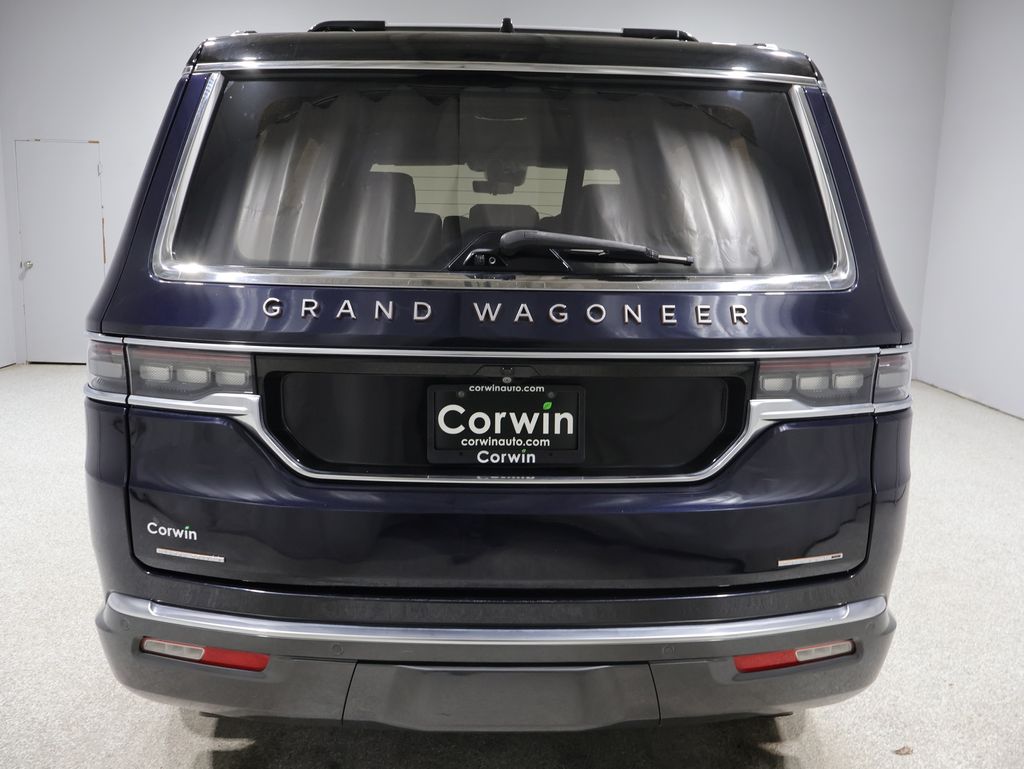 2022 Jeep Grand Wagoneer Series III - Photo 4