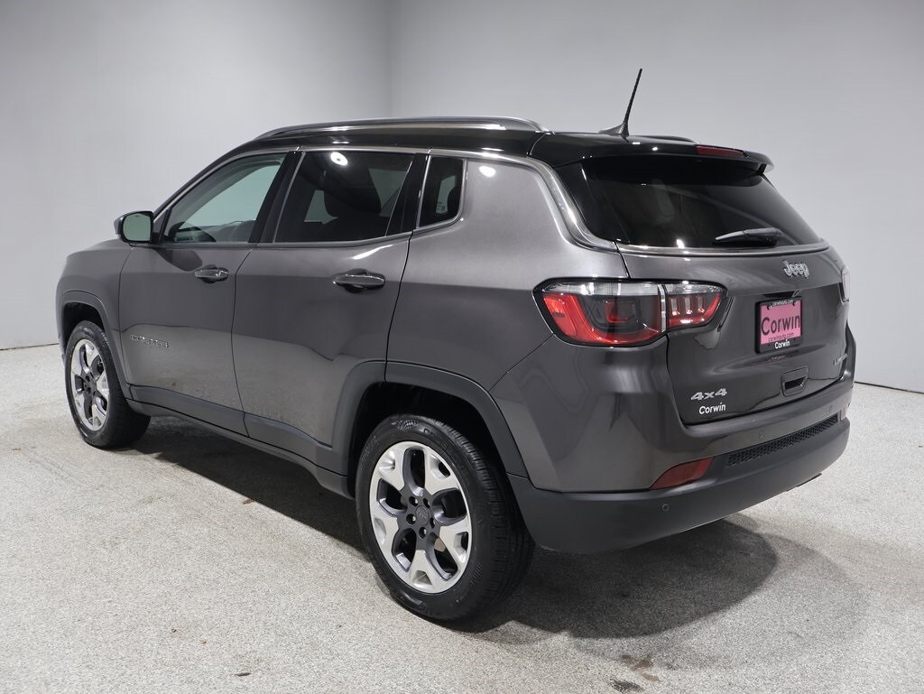 2022 Jeep Compass Limited photo 3