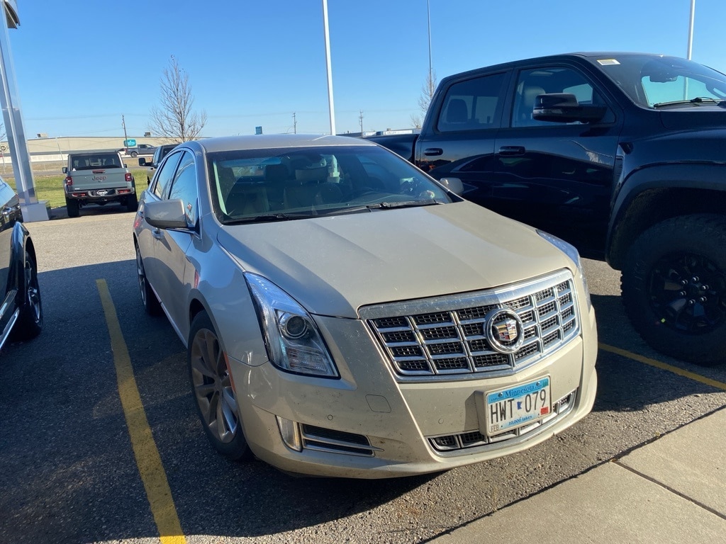 Used 2013 CADILLAC XTS Luxury Sedan