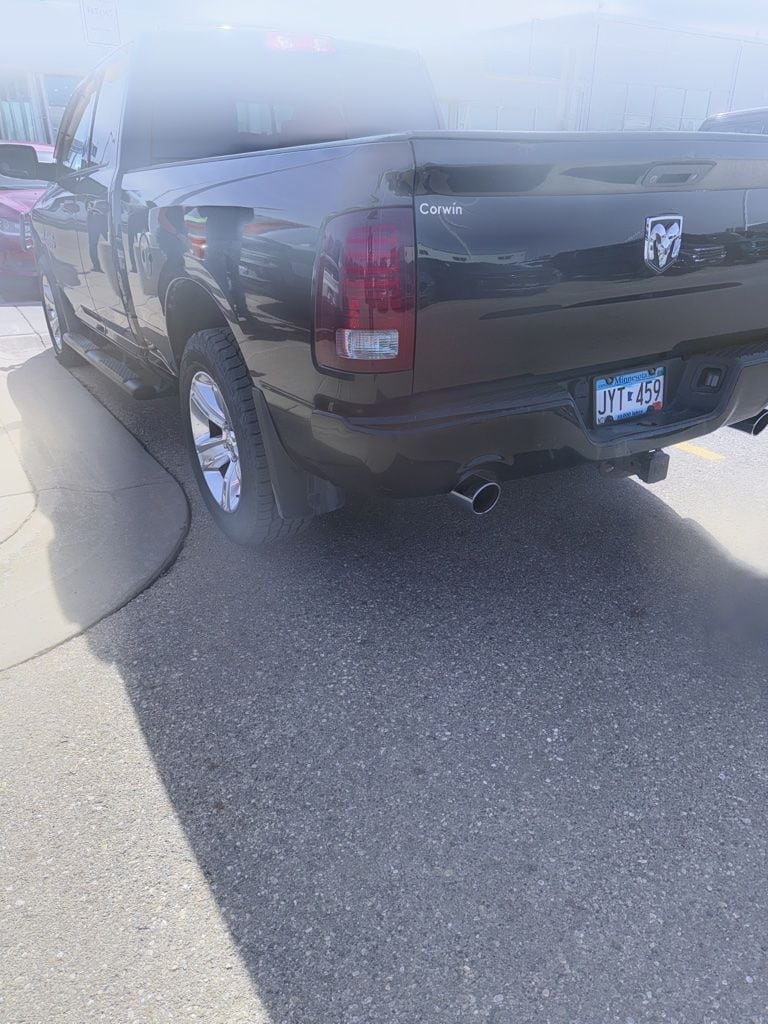 2016 Ram 1500 Sport photo 2