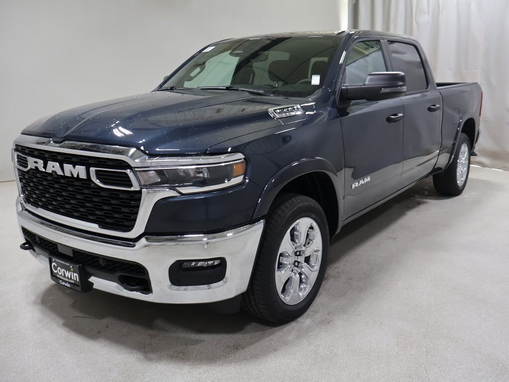 2025 Ram 1500 Big Horn photo 3