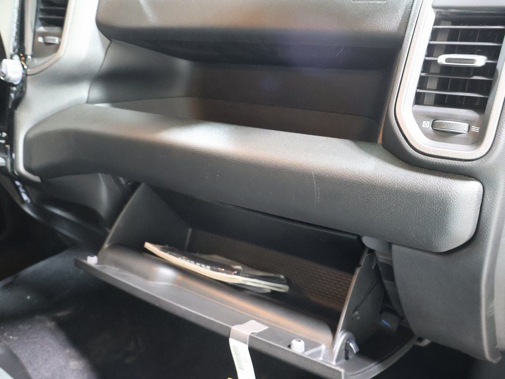 2026 RAM 3500 Tradesman - Photo 20