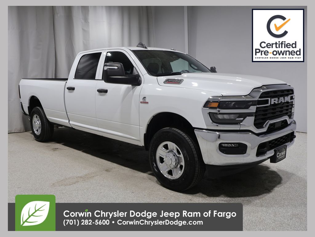 2025 RAM 3500 Tradesman 4X4 Crew Cab LWB's photo