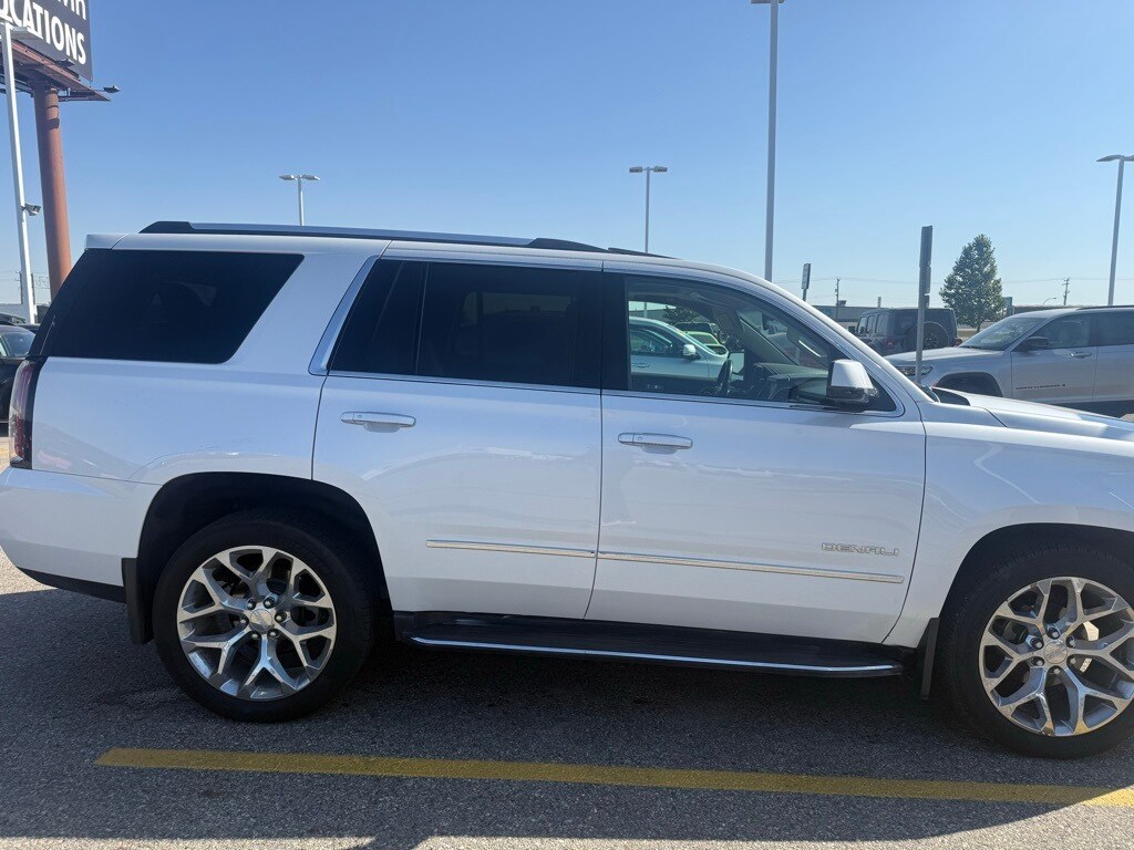 2016 Gmc Yukon Denali photo 3