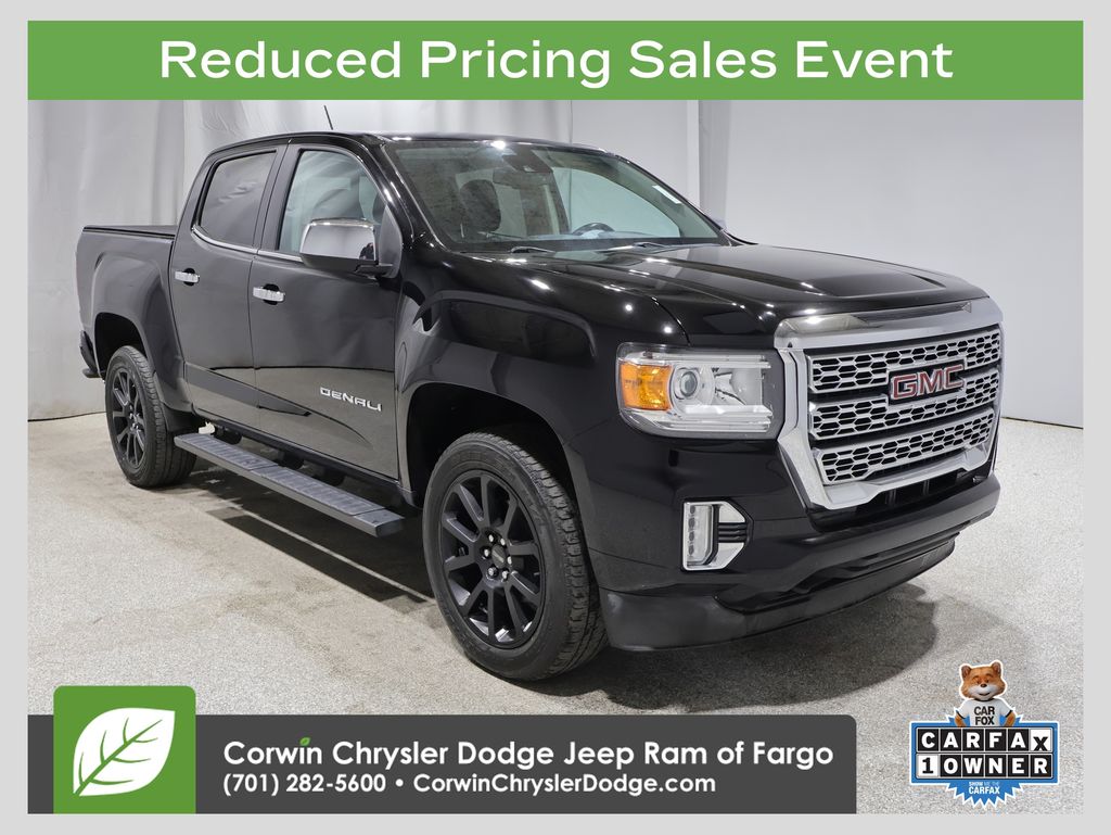 2022 GMC Canyon 4WD Denali Crew Cab Short Box's photo