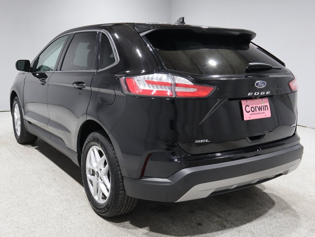 2023 Ford Edge SEL Sport photo 4