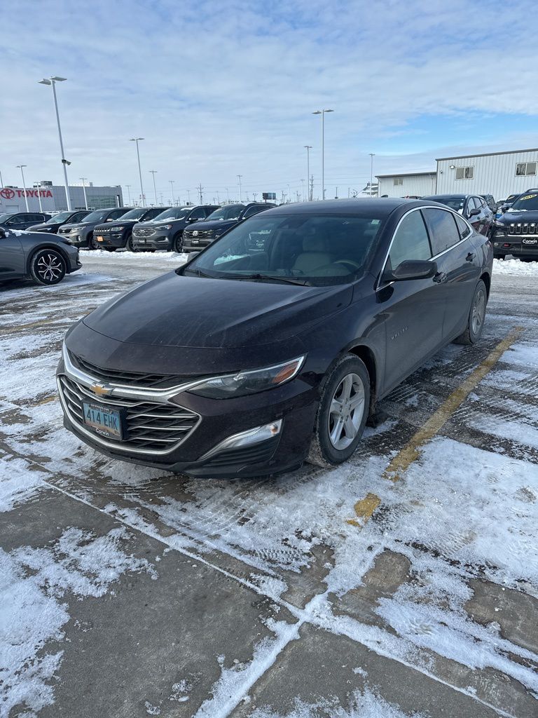 2020 Chevrolet Malibu LS photo 4