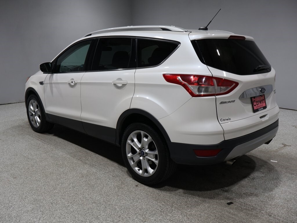 2016 Ford Escape Titanium photo 3