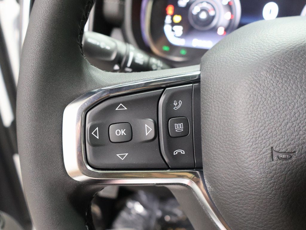 2025 RAM 2500 Laramie - Photo 31