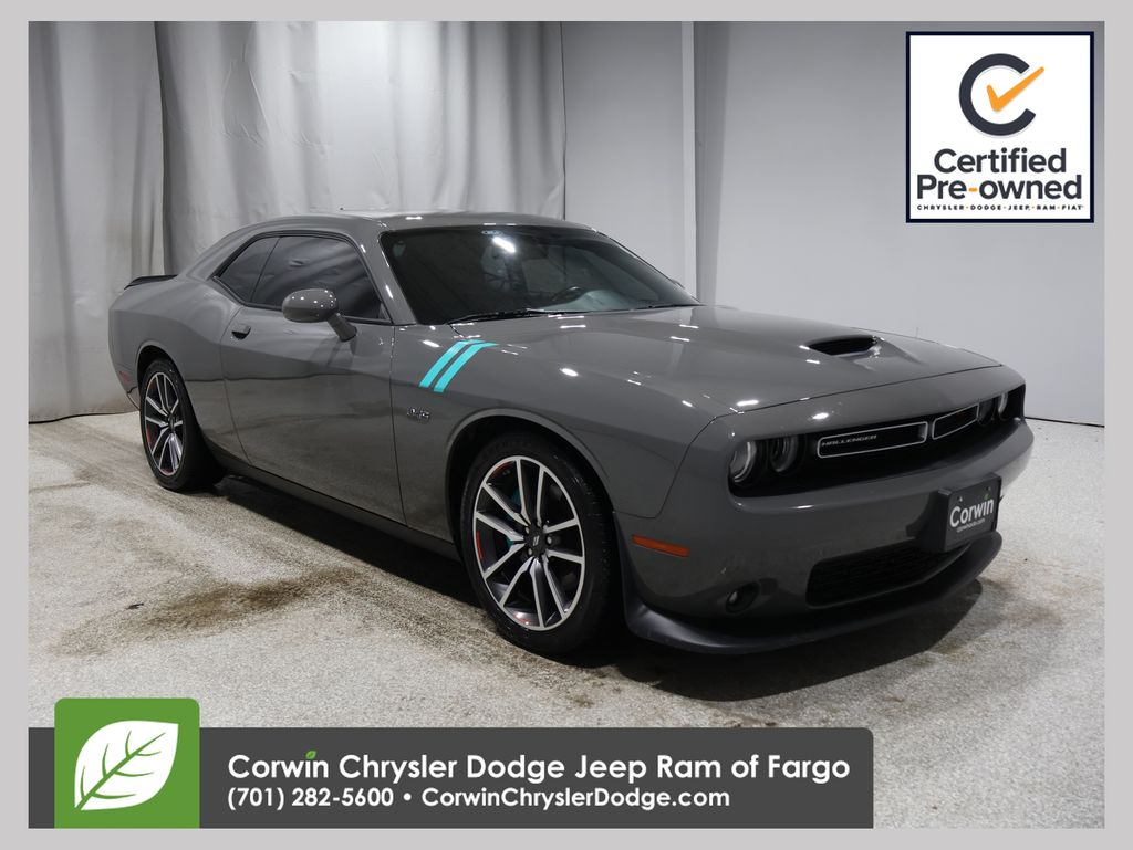 2023 Dodge Challenger R/T's photo