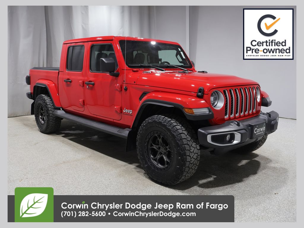 2022 Jeep Gladiator Overland's photo