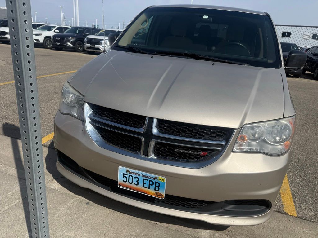 Used 2015 Dodge Grand Caravan SE with VIN 2C4RDGBG7FR594261 for sale in Fargo, ND