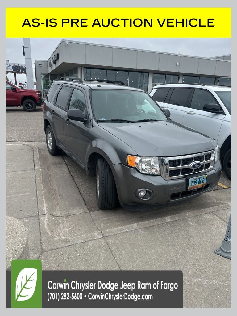 2011 Ford Escape XLT 4WD's photo