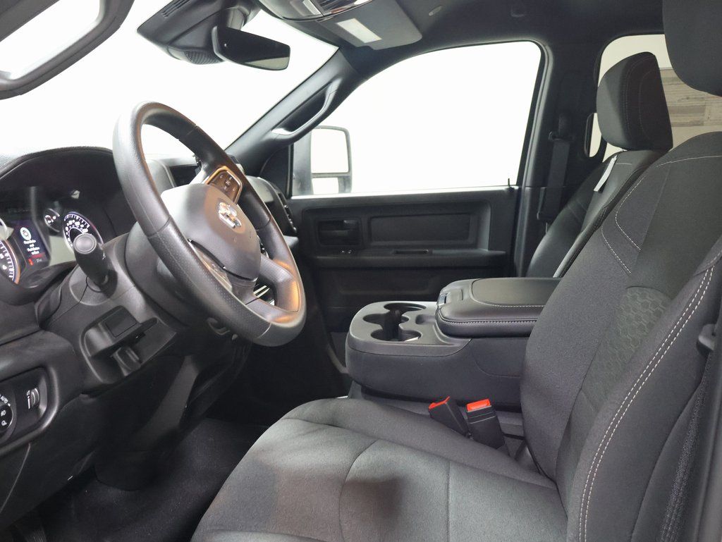 2026 RAM 3500 Tradesman - Photo 8