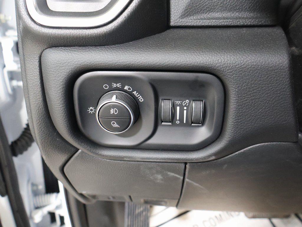 2025 RAM 2500 Laramie - Photo 35