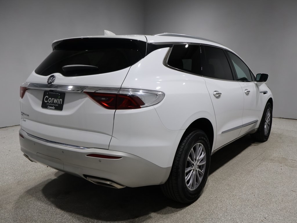 Used 2024 Buick Enclave Essence with VIN 5GAEVAKW2RJ121636 for sale in Fargo, ND