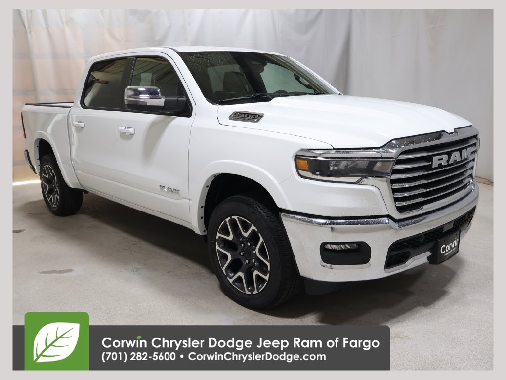 2026 Ram 1500 LARAMIE CREW CAB 4X4 5'7 BOX Pickup
