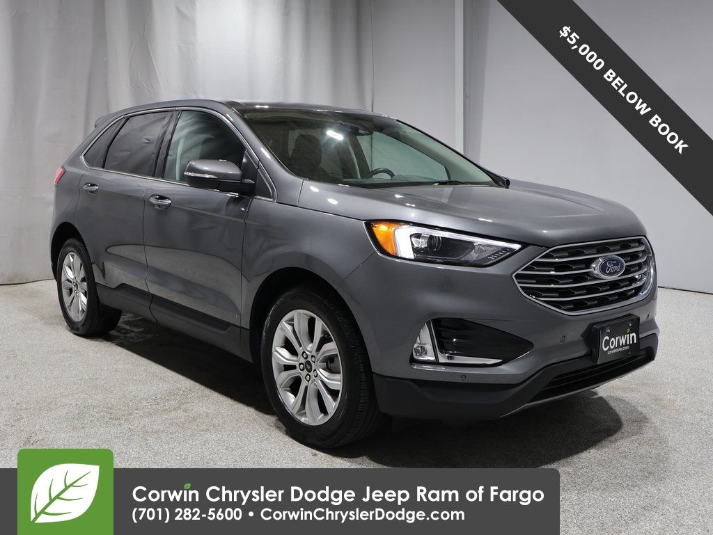 2024 Ford Edge Titanium's photo